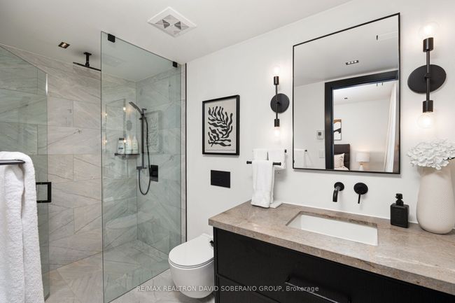 102 Ulster St, House attached with 4 bedrooms, 5 bathrooms and 1 parking in Toronto ON | Image 23