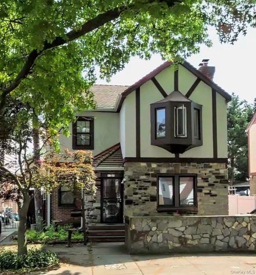 4705 Utopia Pkwy, Flushing, NY, 11358-3839 | Card Image