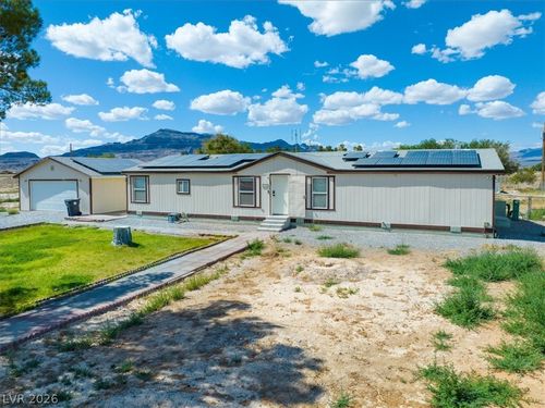 1670 Gee St, Pahrump, NV, 89060-2913 | Card Image