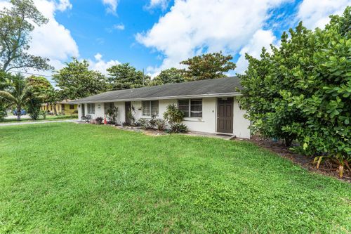 4301 Lakewood Rd, Lake Worth, FL, 33461-3440 | Card Image