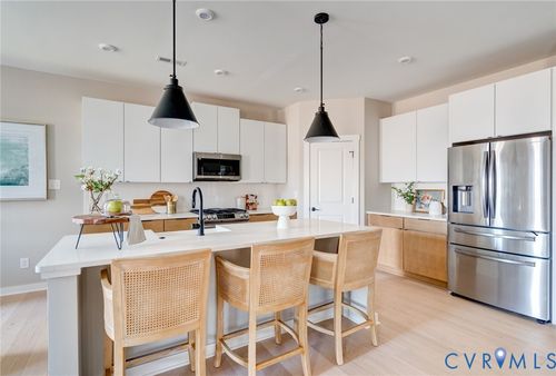 5543 Riggs Dr, Moseley, VA, 23120-1997 | Card Image