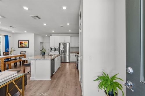 12062 Turnleaf Ave, Whittier, CA, 90602-1072 | Card Image