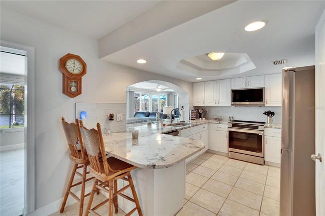 6530 Manila Palm Way, House other with 4 bedrooms, 2 bathrooms and null parking in APOLLO BEACH FL | Image 36