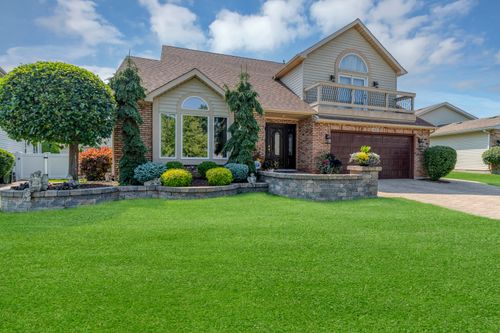 870 Malibu Ct, Carol Stream, IL, 60188-1442 | Card Image