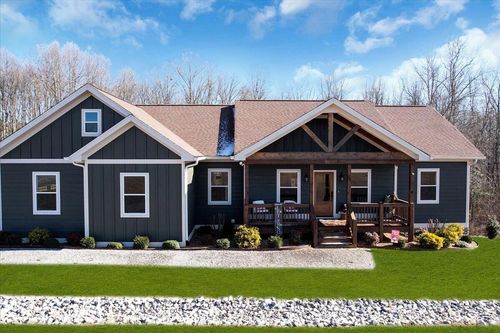 636 Raulston Falls Rd, Jasper, TN, 37347-3226 | Card Image