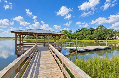 834 Curved Creek Ct, Charleston, SC, 29401 | Card Image