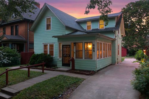 665 5th St E, Saint Paul, MN, 55106-5110 | Card Image