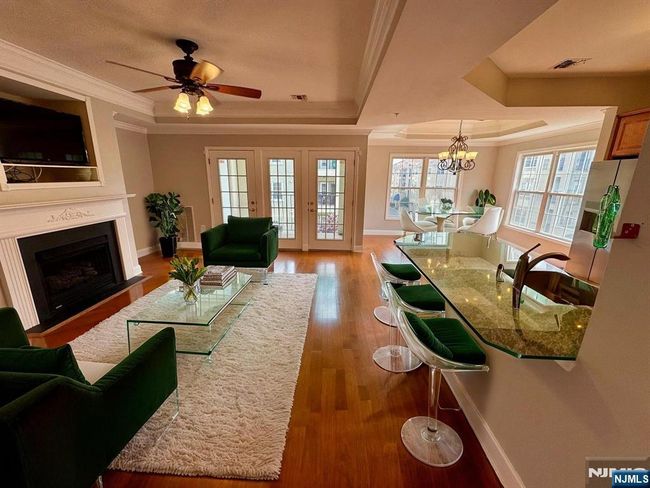 7207 Ravenscroft Rd, Condo with 2 bedrooms, 2 bathrooms and null parking in Clifton NJ | Image 9