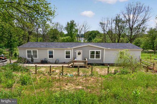 3852 Upper Valley Rd, PARKESBURG, PA, 19365-1605 | Card Image