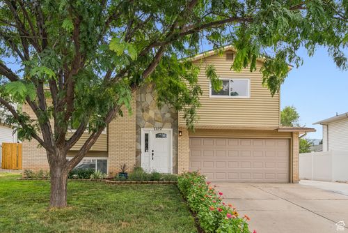 1110 N 250 W, Layton, UT, 84041-5839 | Card Image