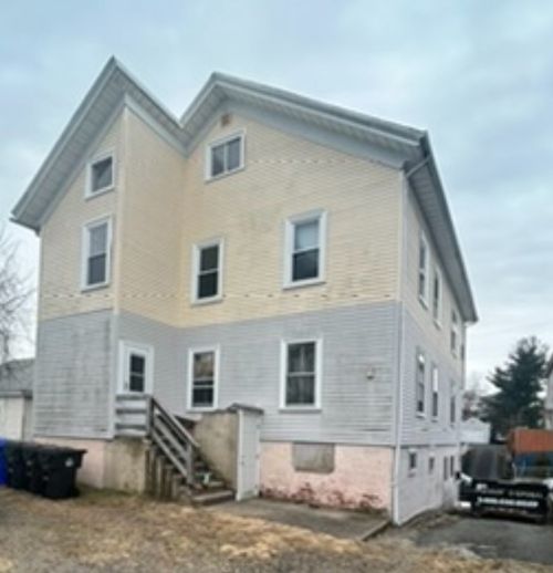 9 Parker St, Central Falls, RI, 02863-2509 | Card Image