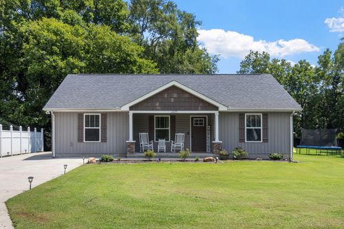 11673 Walker Rd, Soddy Daisy, TN, 37379-6905 | Card Image