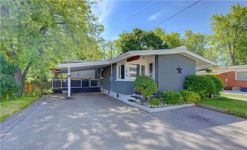 141 Franklin St N, Kitchener, ON, N2A1Y3 | Card Image