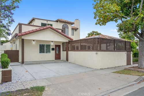 4032 Elsa St, Lakewood, CA, 90712-3873 | Card Image