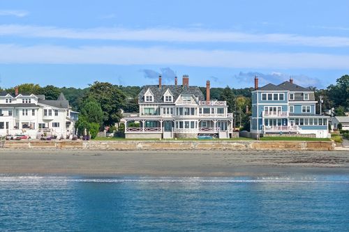 251 Puritan Rd, Swampscott, MA, 01907-2717 | Card Image