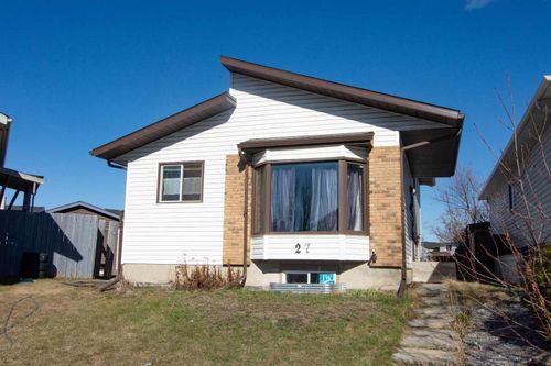27 Taraglen Crt Ne, Calgary, AB, T3J2M6 | Card Image