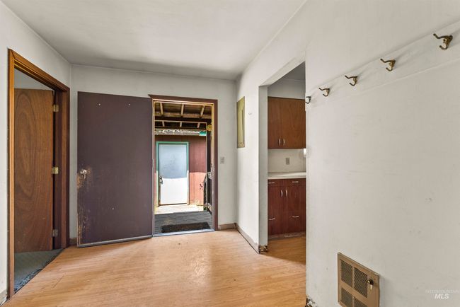 206 E 2 Nd Ave, House other with 2 bedrooms, 2 bathrooms and 1 parking in Clark Fork ID | Image 26