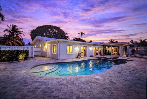 2070 Ne 65th St, Fort Lauderdale, FL, 33308-1015 | Card Image