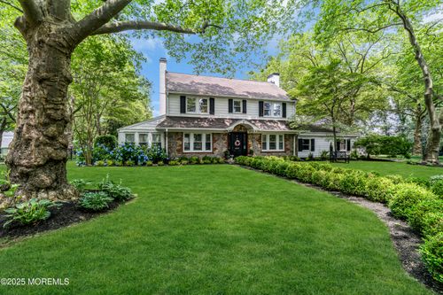 6 Buttonwood Dr, Shrewsbury, NJ, 07702-4426 | Card Image