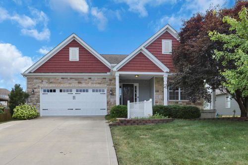 303 Rolling Acre Dr, Lithopolis, OH, 43136-9761 | Card Image