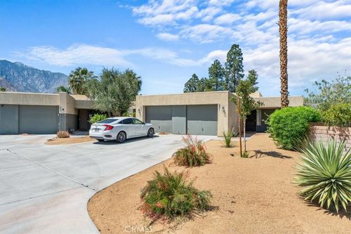 2971 Sunflower Cir E, Palm Springs, CA, 92262-9726 | Card Image
