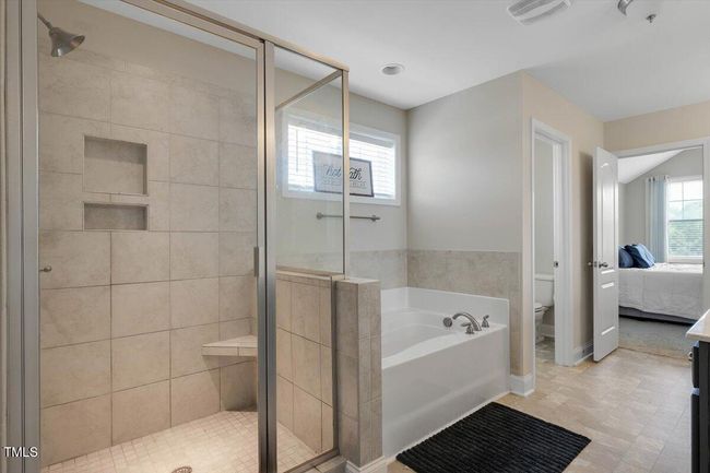 37-46 Twelve Oaks-37 | Image 31