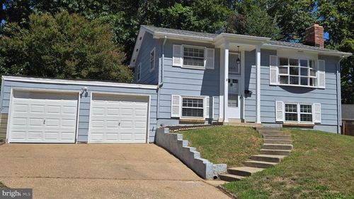 3216 Berkley Ln, WOODBRIDGE, VA, 22193-1306 | Card Image