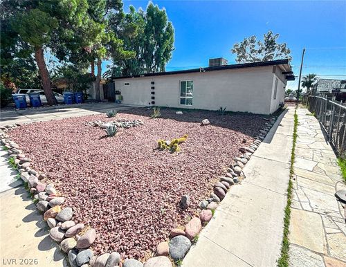 2105 S 15th St, Las Vegas, NV, 89104-3463 | Card Image