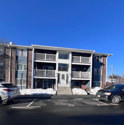 apt-1-5 Woodcrest Ct, Weymouth, MA, 02190-1530 | Card Image