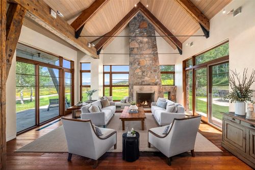 33225 Painted Pony Ln, Steamboat Springs, CO, 80487-9330 | Card Image