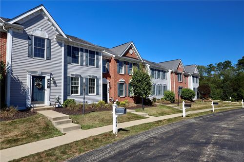 248 Overlook Ct, Coraopolis, PA, 15108-8980 | Card Image