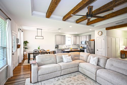 2842 Ridge Berry Rd, New Braunfels, TX, 78130-6593 | Card Image