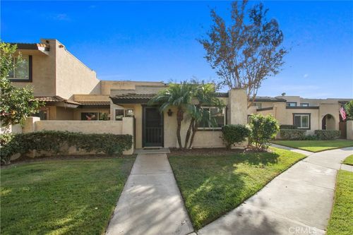 55-5799 Laguna Pl, Long Beach, CA, 90803-4437 | Card Image
