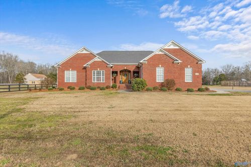 123 Paint Rock Rd, New Hope, AL, 35760-9440 | Card Image