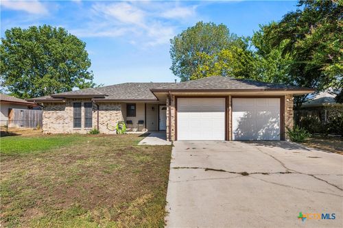 3213 Forest Hill Dr, Killeen, TX, 76542-3141 | Card Image