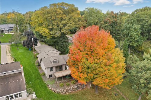 8580 215th St N, Forest Lake, MN, 55025-9114 | Card Image