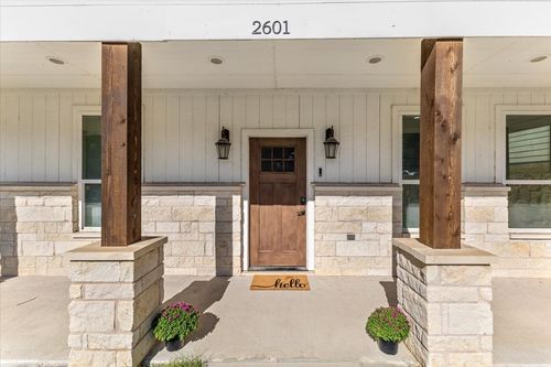 2601 Hutchinson St, Fort Worth, TX, 76106-7440 | Card Image