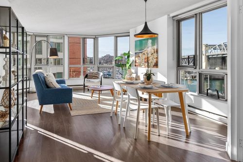 603-1625 Hornby St, Vancouver, BC, V6Z2M2 | Card Image