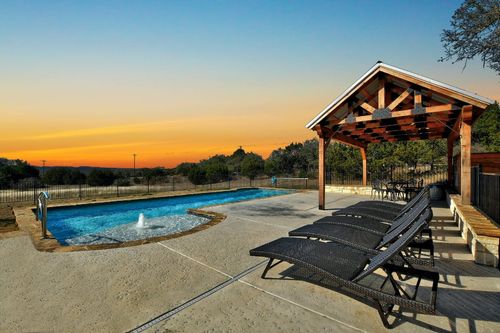 901 Thompson Ranch Rd, Wimberley, TX, 78676-6129 | Card Image
