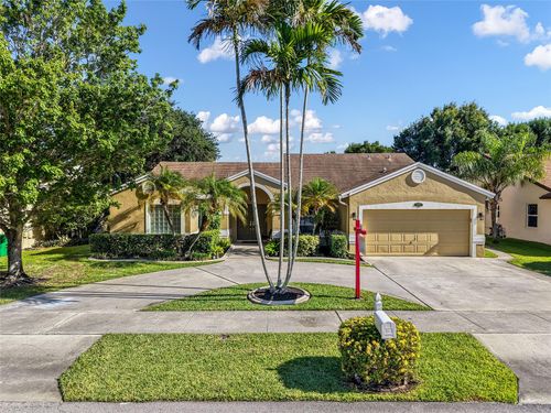 9770 Sw 15th Dr, Plantation, FL, 33324-6436 | Card Image