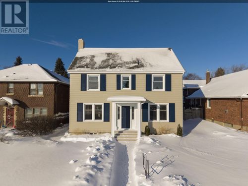 120 High St S, Thunder Bay, ON, P7B3K5 | Card Image