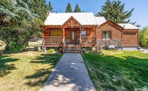371 Hooper Ave, Soda Springs, ID, 83276-1420 | Card Image