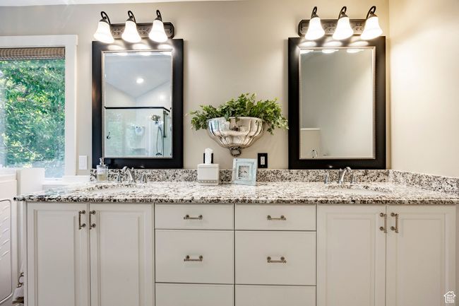 19 Snowstar Ln, House other with 5 bedrooms, 5 bathrooms and 9 parking in Sandy UT | Image 5
