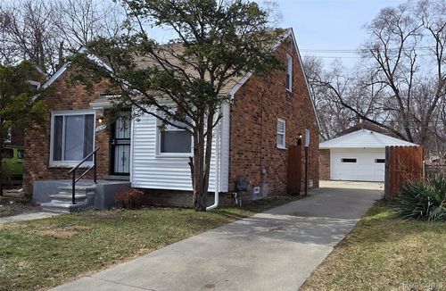 16525 Burt Rd, Detroit, MI, 48219-3915 | Card Image