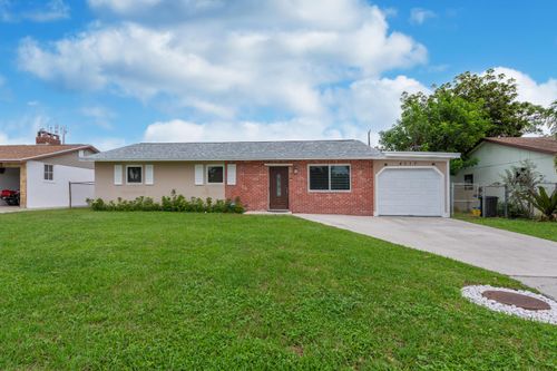 4317 Applecrest Dr, Palm Beach Gardens, FL, 33410-5808 | Card Image