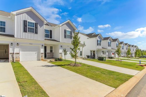 3040 Whispering Willows Ct, Inman, SC, 29349-4100 | Card Image