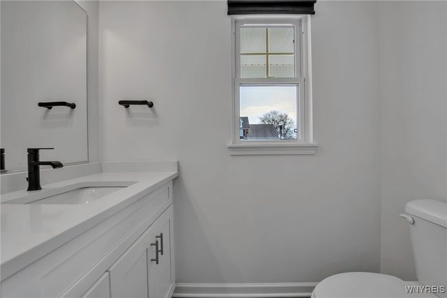 6 Rolling Woods Ln, House other with 6 bedrooms, 3 bathrooms and null parking in West Seneca NY | Image 19