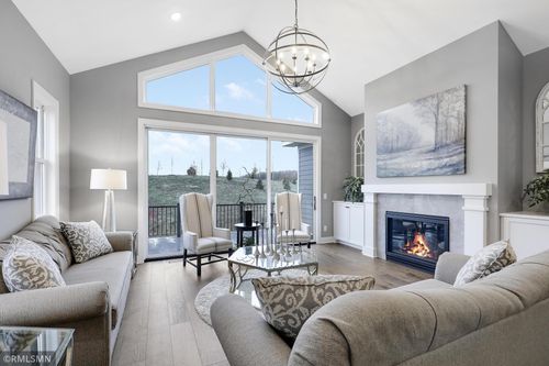 13714 Parkhaven Trl Ne, Prior Lake, MN, 55372-7561 | Card Image