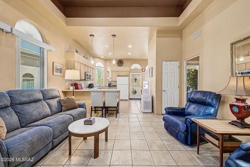 2406 W Via Di Silvio, Tucson, AZ, 85741-4205 | Card Image