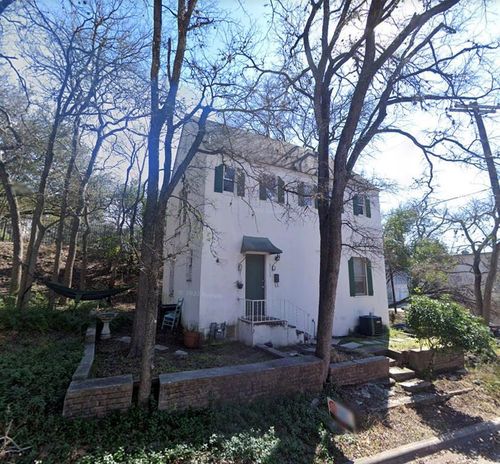 3115 Benelva Dr, Austin, TX, 78705-3009 | Card Image